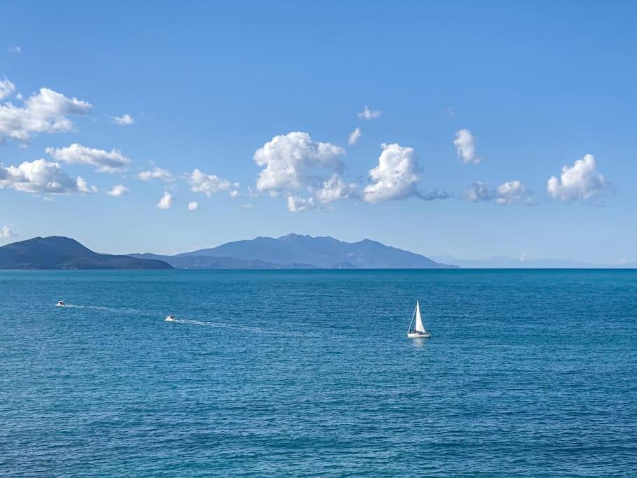 Appartamento Sirena A 2 Passi Dal Mare Piombino Exterior foto